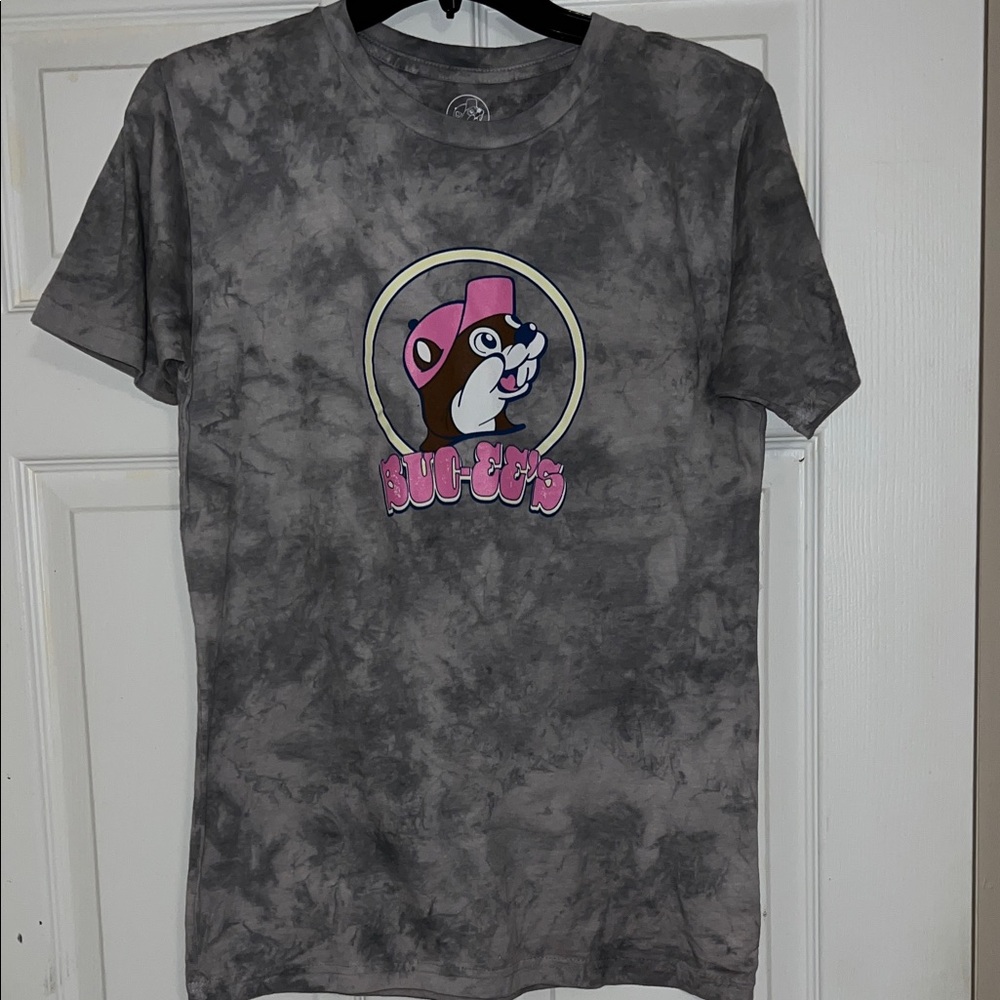 Buc-ee’s I’m in my Buc-ee’s Era Gray Tie-Dye Graphic T-Shirt